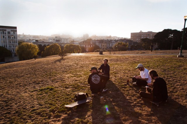 Chilling at the end of a long day with Matt Evans, Evan Kinori, Josh Roberts and Ben Gore.