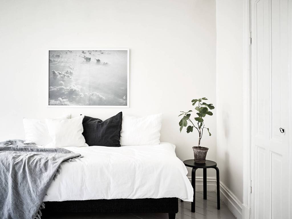 Bright home with a soft look - via Coco Lapine Design