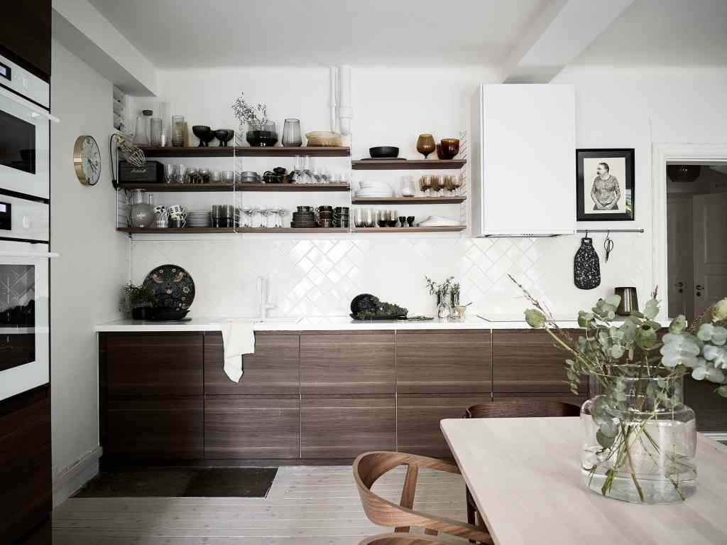 From green to beige - via Coco Lapine Design blog