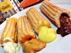 年最新版 完全解説 チュロス Churros スペイン発の庶民の人気お菓子 バルセロナ観光情報サイト