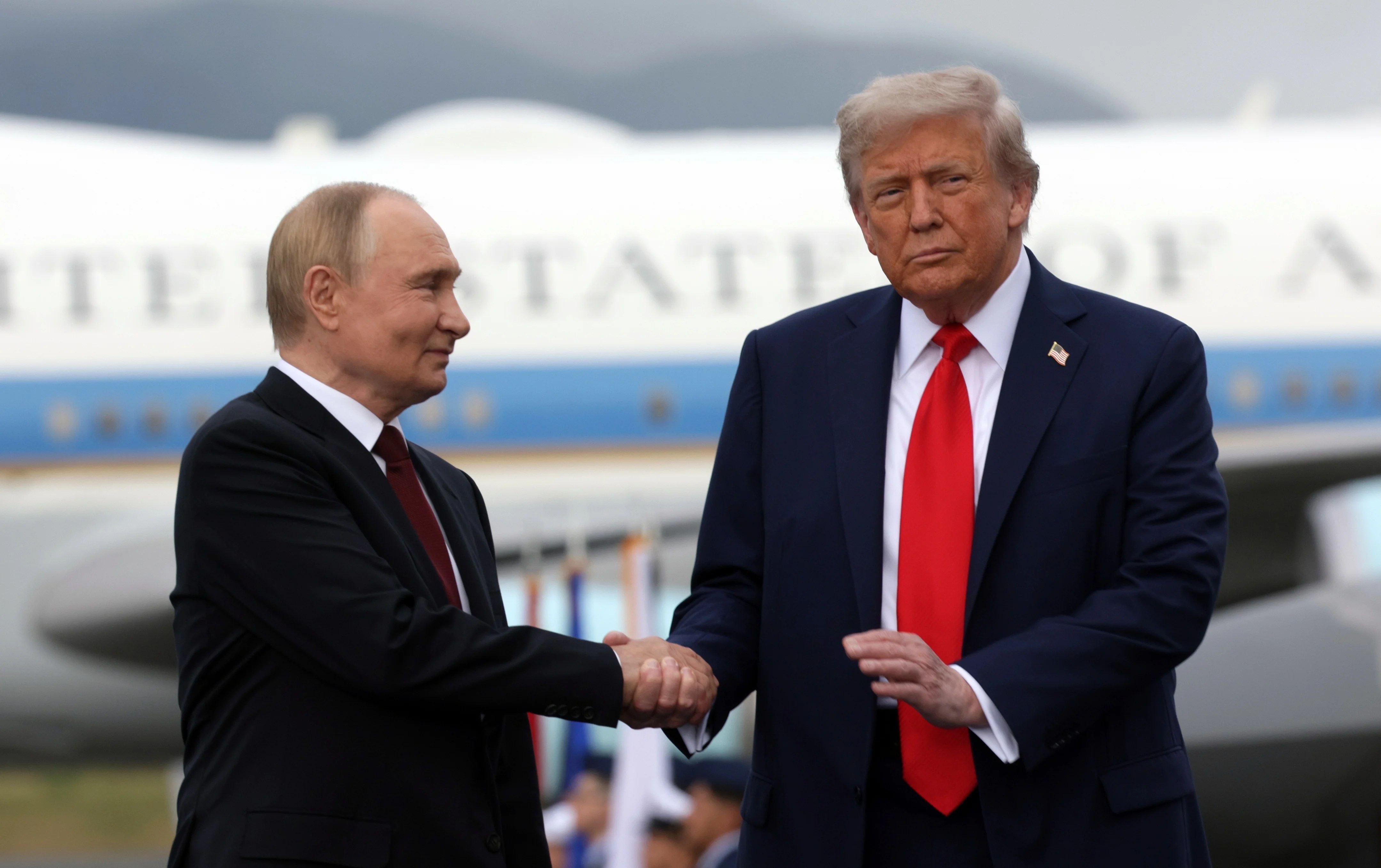 Ukraine-Russia war latest: Trump says conflict could lead to world war and Putin ‘has really let me down’ Ukraine-Russia war latest: Trump says conflict could lead to world war and Putin ‘has really let me down’