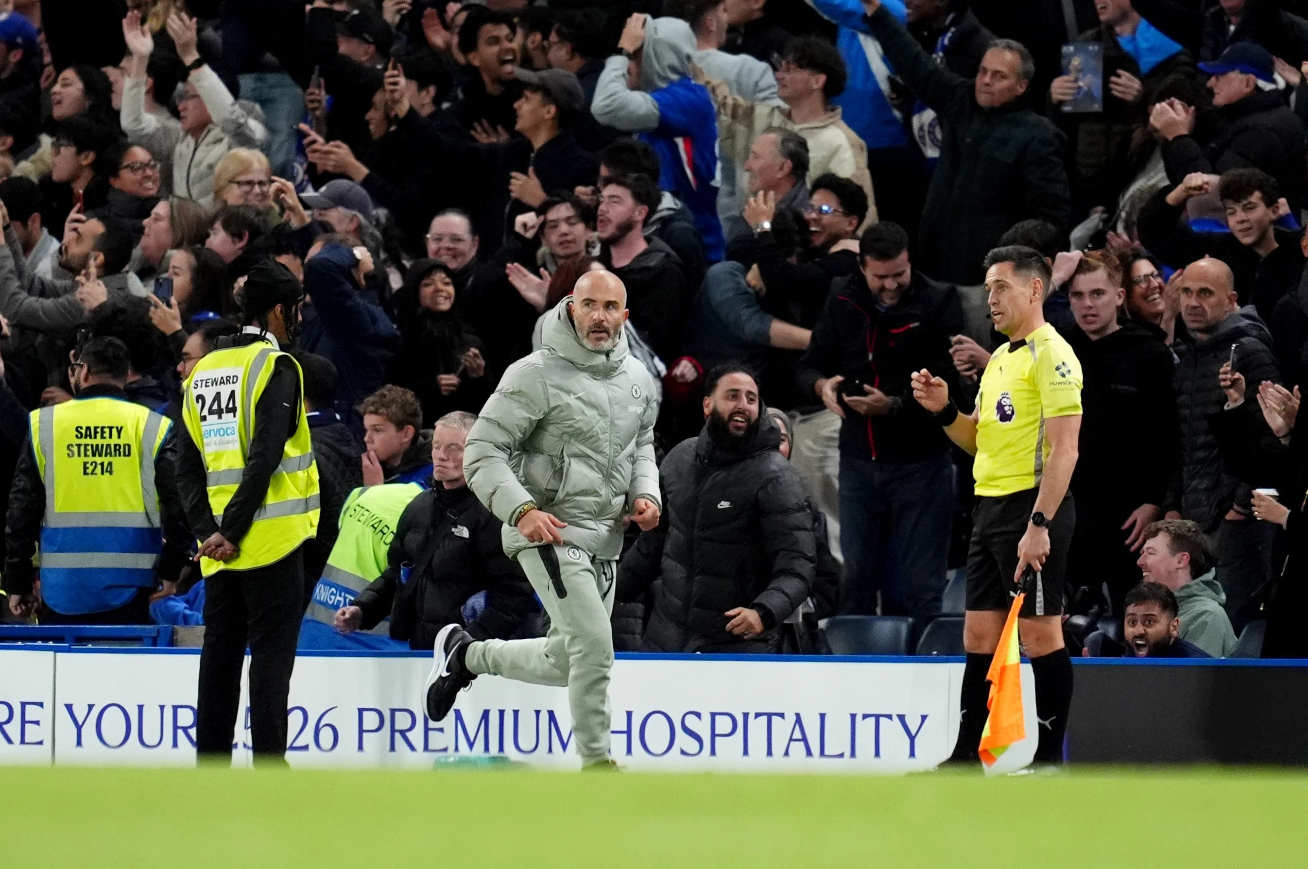 Enzo Maresca sent off for celebrating Chelsea’s last-gasp win over Liverpool Enzo Maresca sent off for celebrating Chelsea’s last-gasp win over Liverpool