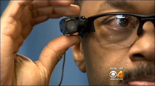Officer shows off $ 800 body camera members of Denver PD