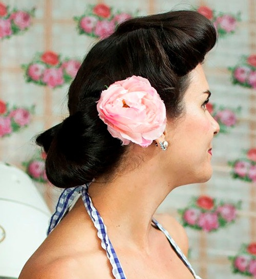 vintage updo with a flower