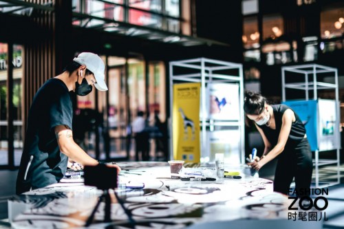 弄“潮”新天地_FASHION ZOO艺术特展展现青年力量 弄“潮”新天地_FASHION ZOO艺术特展展现青年力量