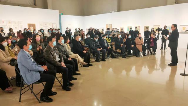 爱绘画_天然去雕饰女性画展_三八节联谊会在京举办