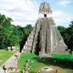 Tikal como destino turístico arqueológico