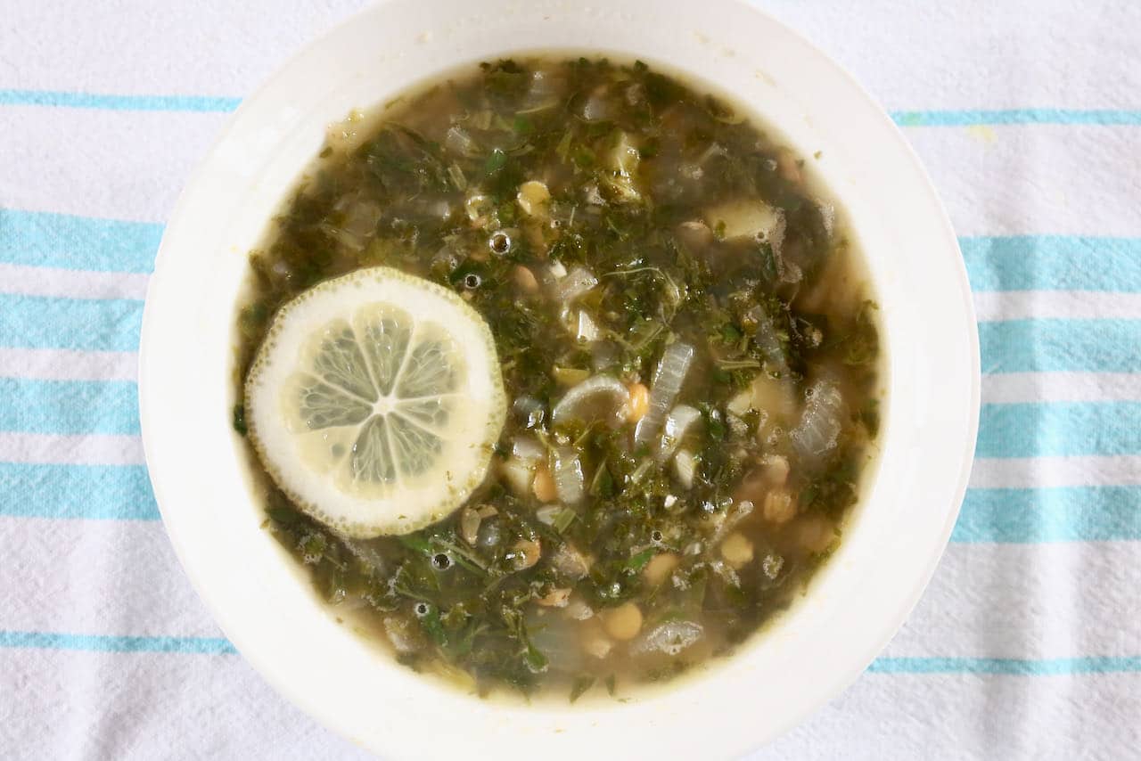 Lentil soup is a delicious and tasty dish that is healthy and easy to make. Lebanese Lentil Soup Recipe Healthy Adas Bil Hamod