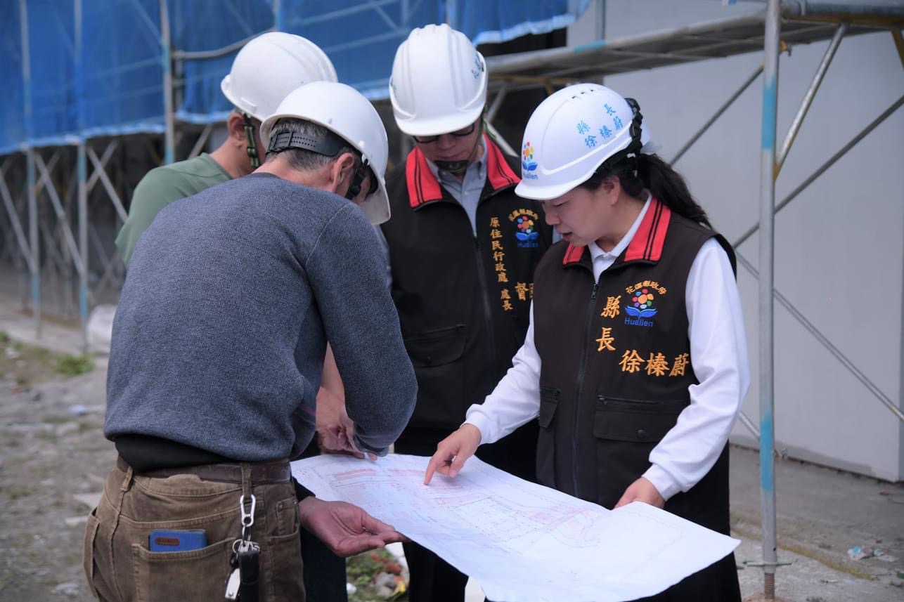 重視在地多元文化發展與傳承 徐榛蔚會勘原住民族傳統藝術豐羽計畫園區