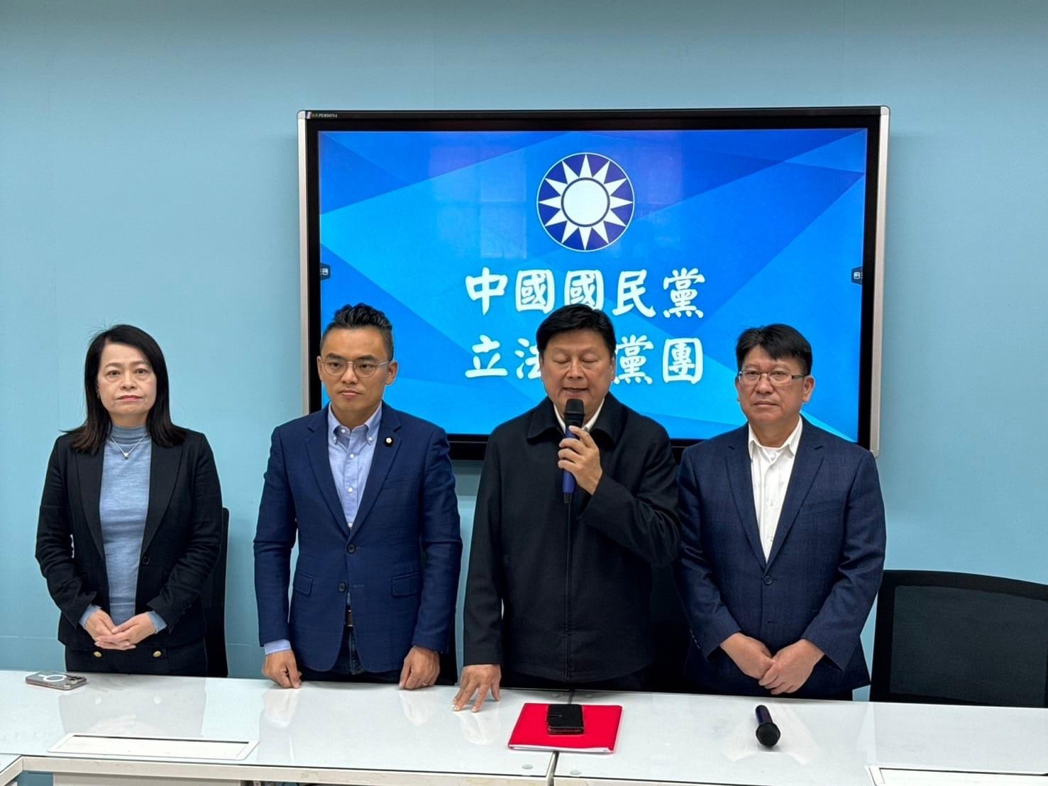民進黨應正視食安專案報告的需求 勇敢的站出來接受在野黨監督 傅崐萁：不斷地在文字上糾結、糾纏、糾葛毫無意義