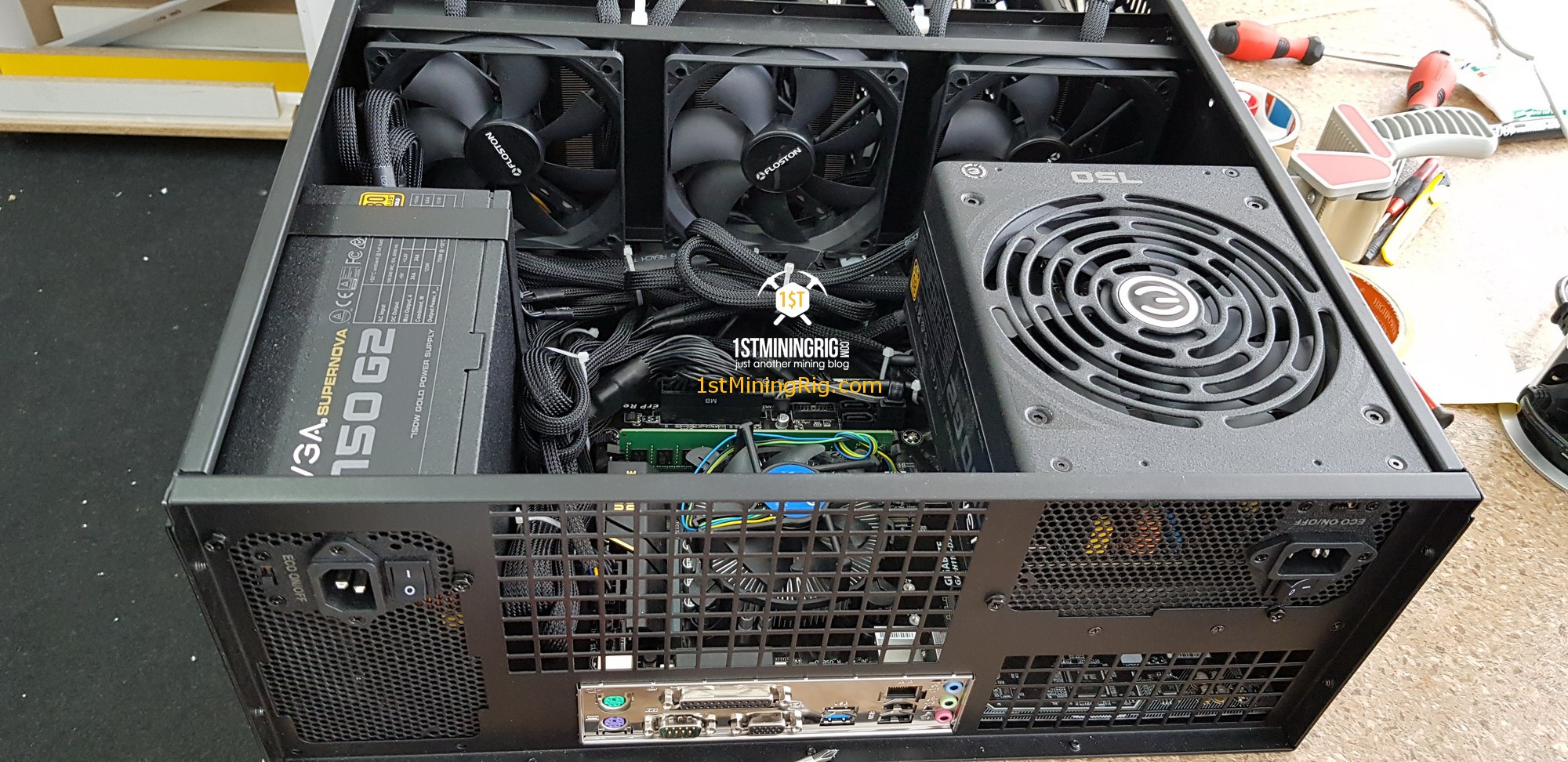 Sapphire RX 580 8GB Mining Rig Rackmount Server Case 3