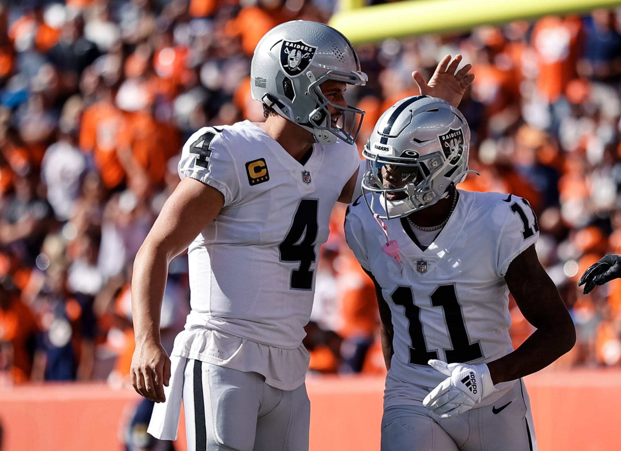 Derek Carr reveals text Henry Ruggs sent him...