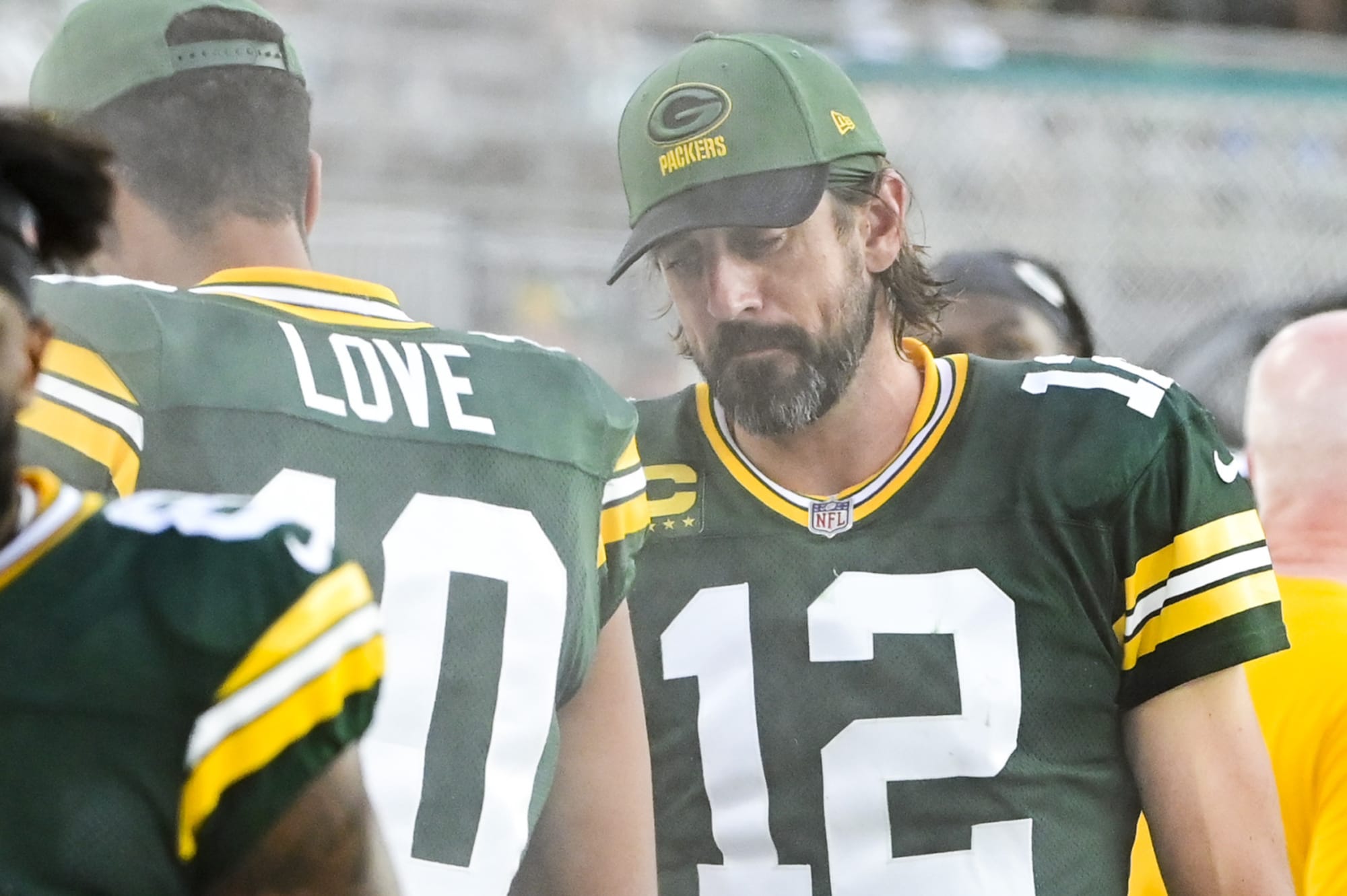 3 Aaron Rodgers replacements if retirement threat...