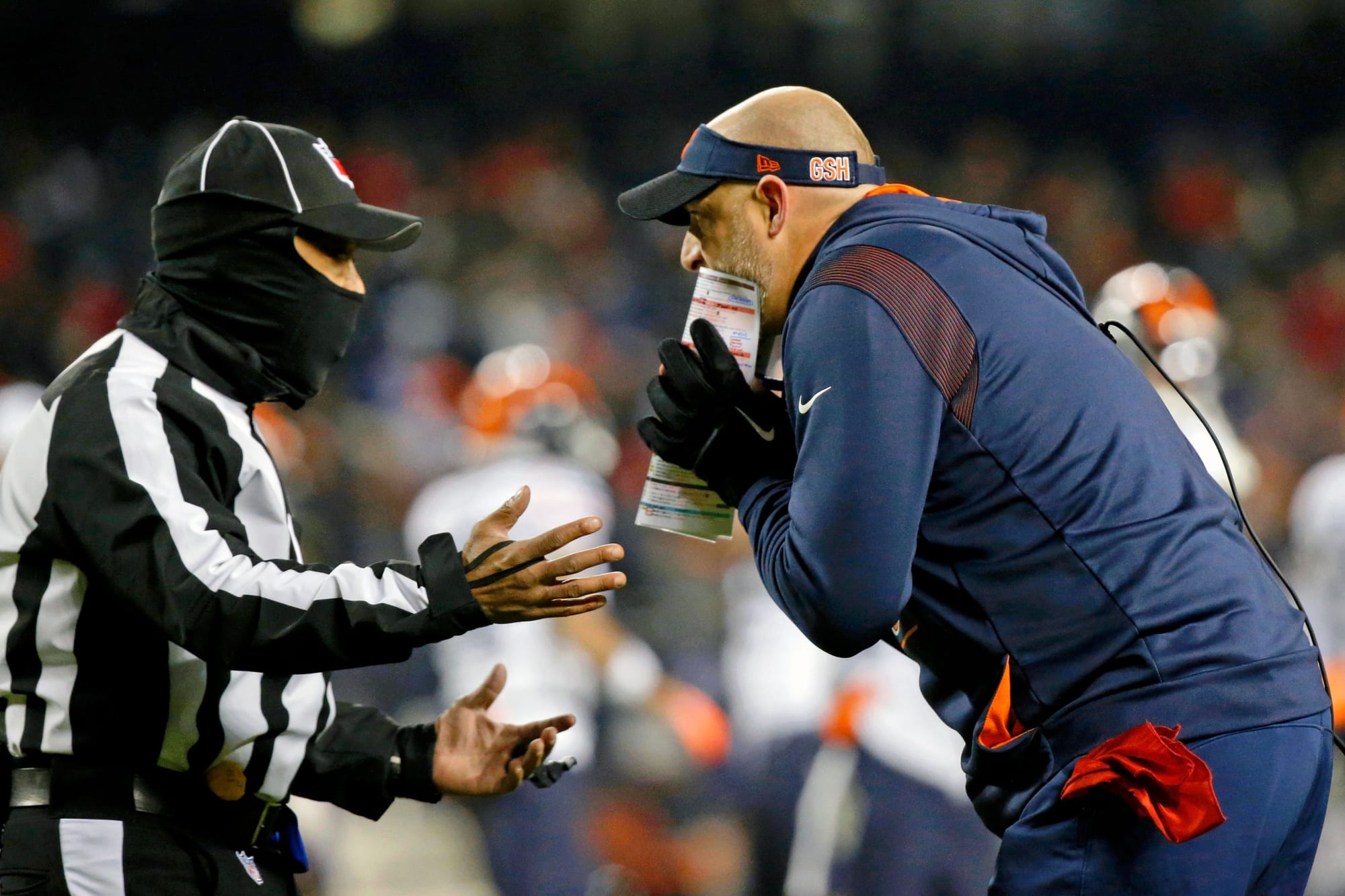 Bears victimized by horrendous call on great...