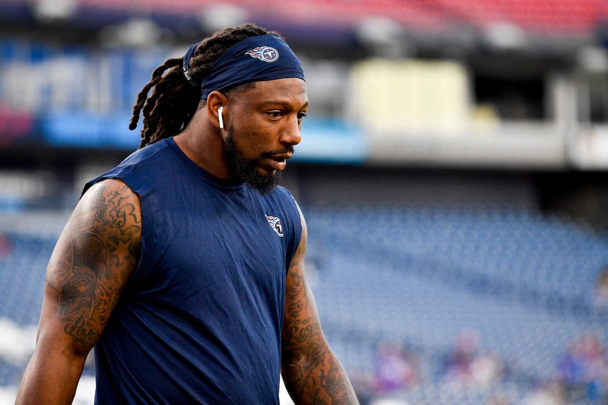 Titans LB Bud Dupree charged after fight with...