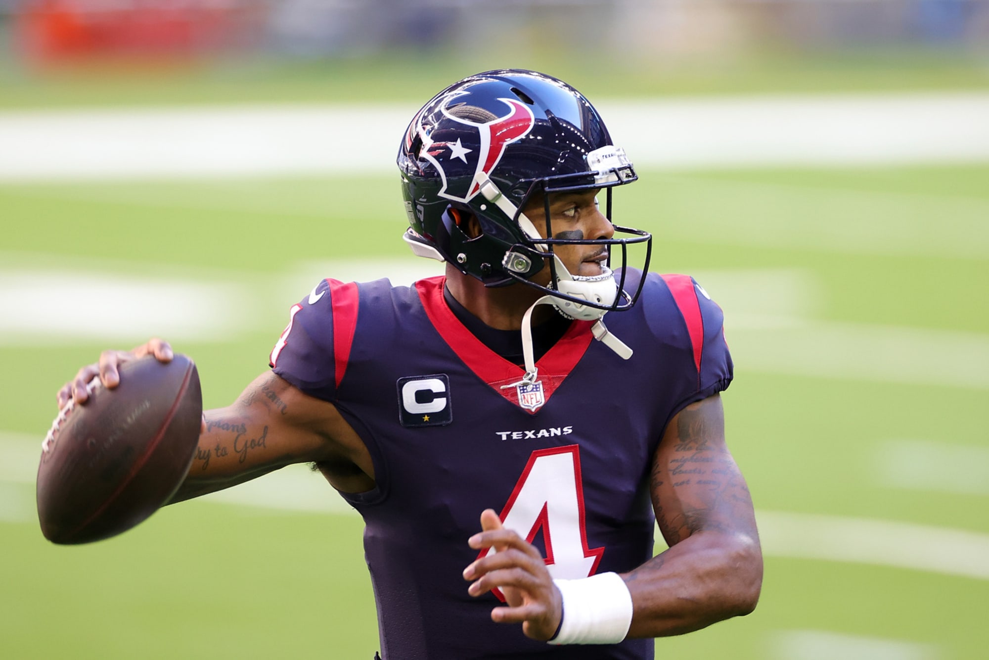 Texans QB meeting with 2 NFC South teams