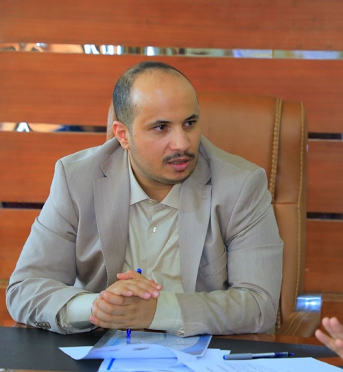 وزير الصناعة يهنئ قائد الثورة والرئيس المشاط بالعيد الوطني 22 مايو
