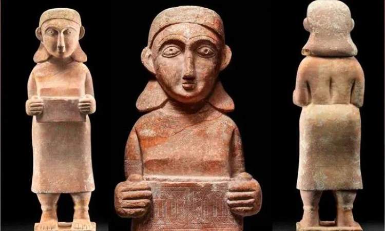 فاتنة سبأ..يُعرض للبيع في مزاد عالمي فاتنة سبأ..يُعرض للبيع في مزاد عالمي