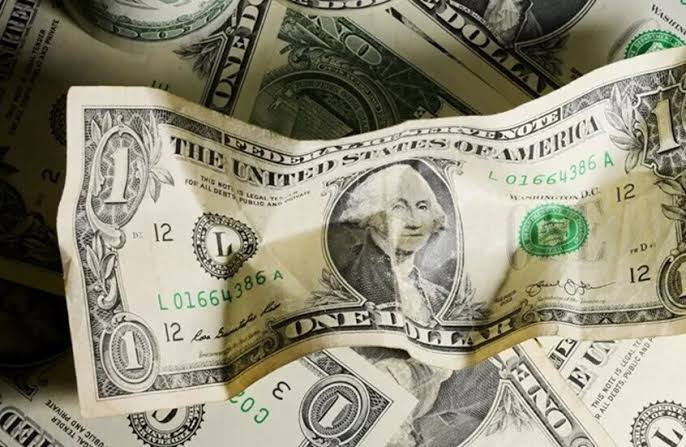 الديون الأمريكية تحطم رقماً قياسياً وتتجاوز 38 تريليون دولار