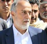 شيخ مشائخ تعز يشيد بتجاوب الوجهاء مع دعوات حقن الدماء 