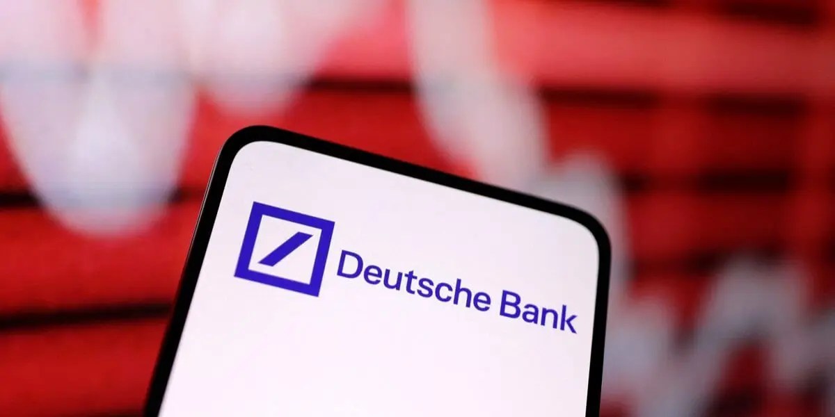 Qu'adviendra-t-il des crypto-monnaies cette année ? Logo Deutsche Bank. Qu'adviendra-t-il des crypto-monnaies cette année ? Logo Deutsche Bank. Photo.