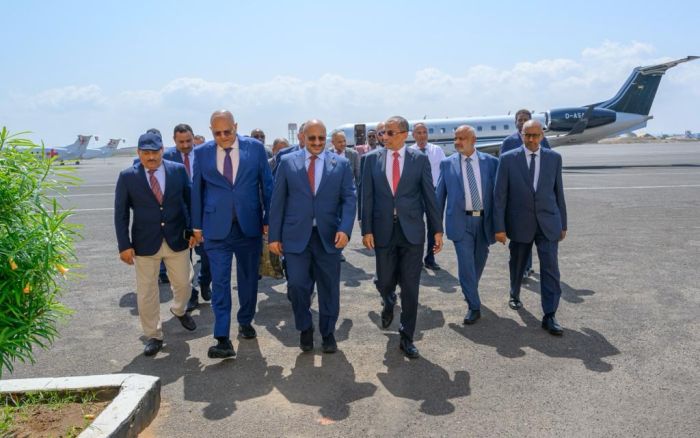 نائب رئيس الجمهورية العميد طارق صالح يصل جيبوتي في زيارة رسمية 