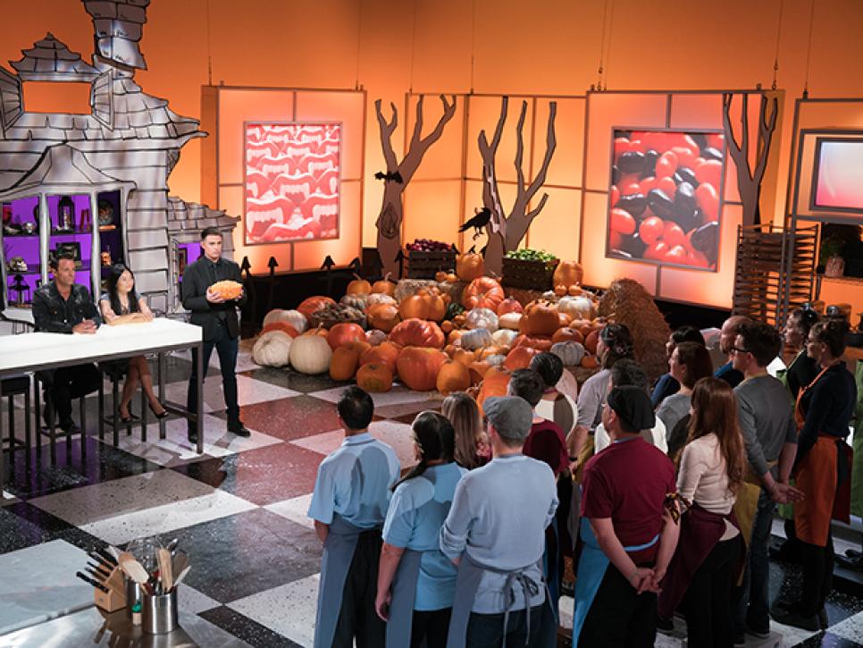 Welcome to food network, where learning to cook is as simple as clicking. Get Spooky With This Year S Food Network Halloween Lineup