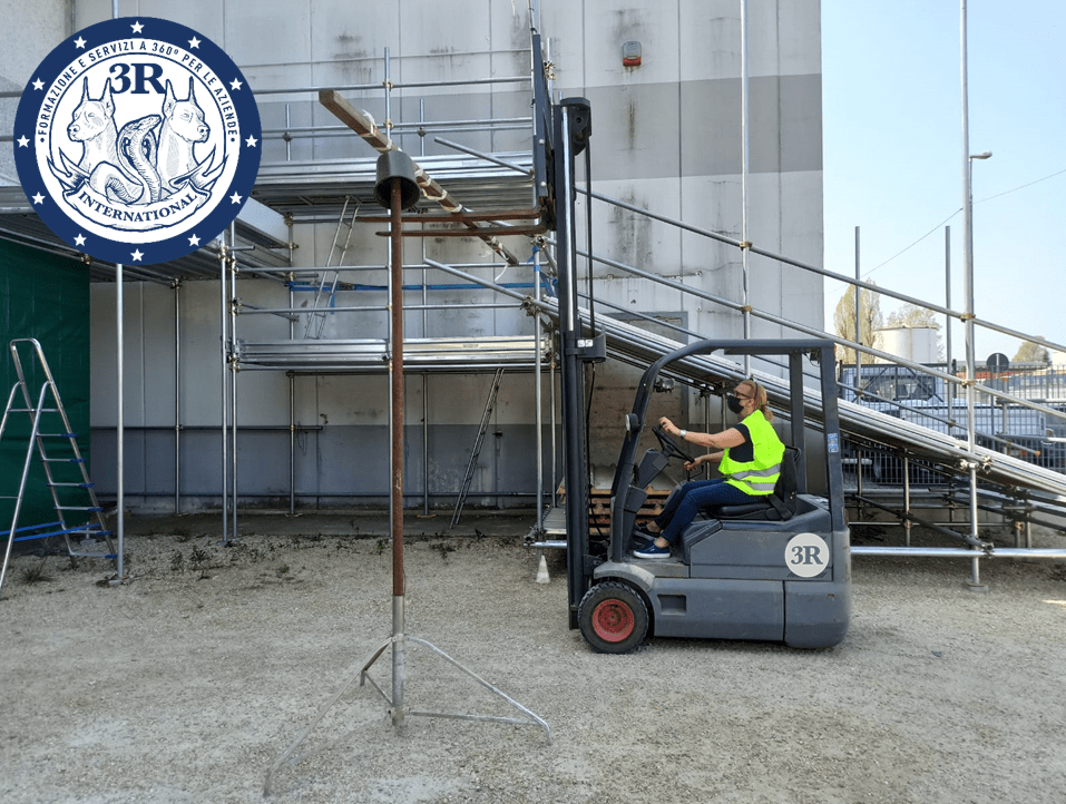 3R International: Corso Di Formazione - Patentino Carrellisti 722_x_957_png