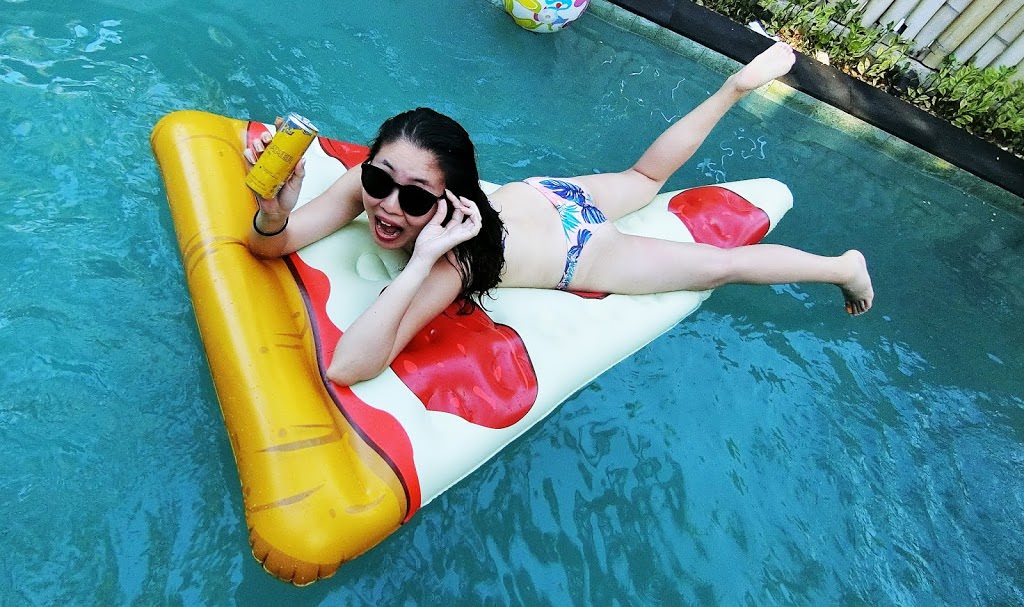 生活選物｜Big mouth夏日超吸睛大泳圈，PIZZA浮板好用又好拍