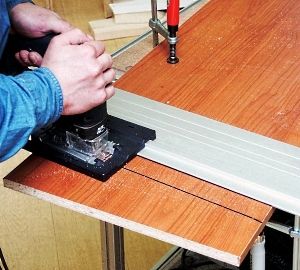 Как сделать маленький раскладной столик своими руками