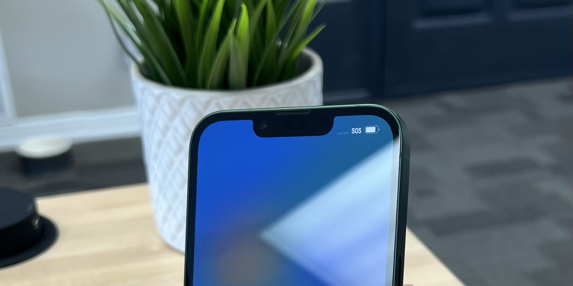 iPhone SOS: Verizon promises credits as widespread outage continues