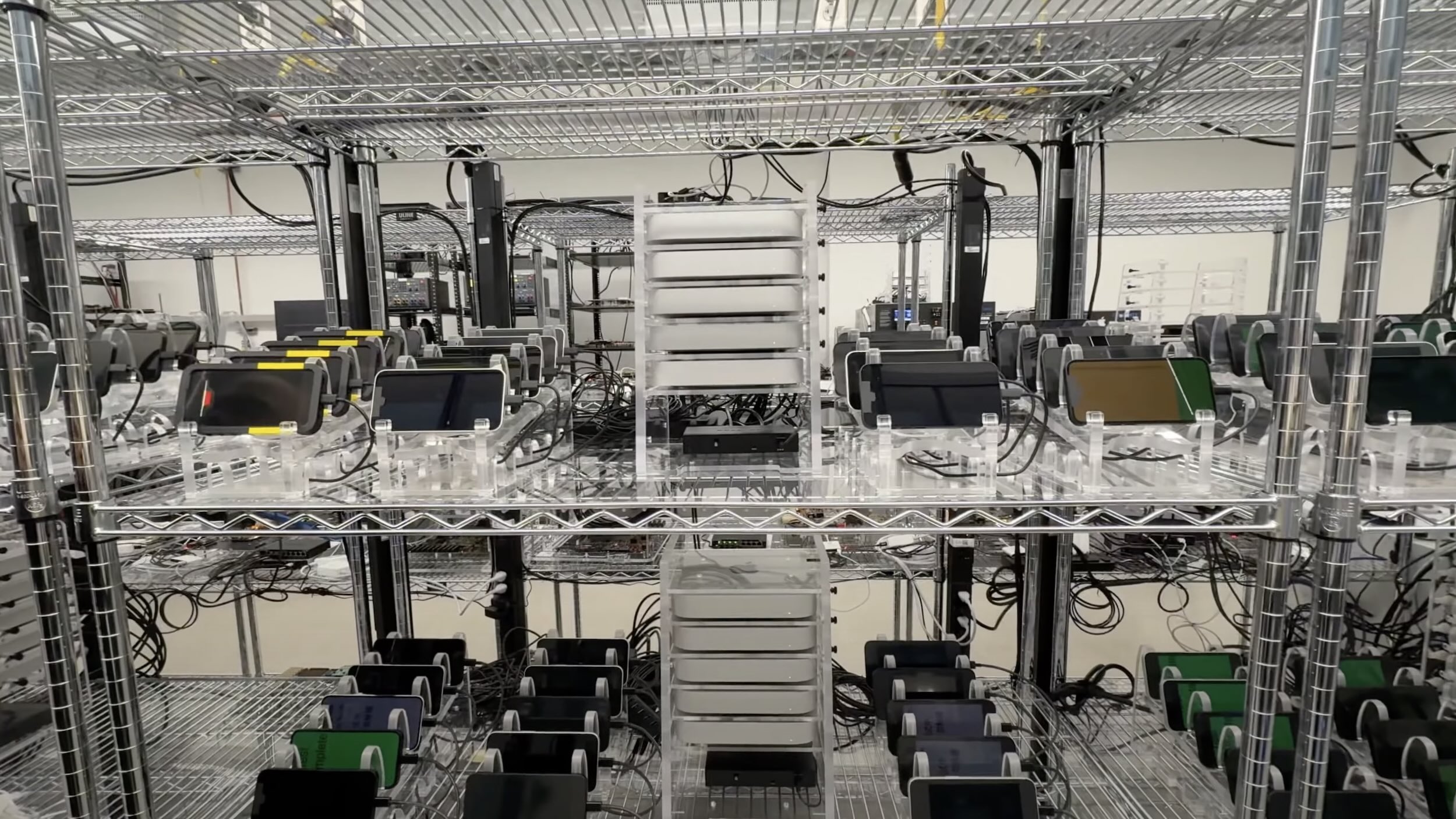 Here’s an inside look at the iPhone 16e’s C1 modem and how it works with the A18 chip