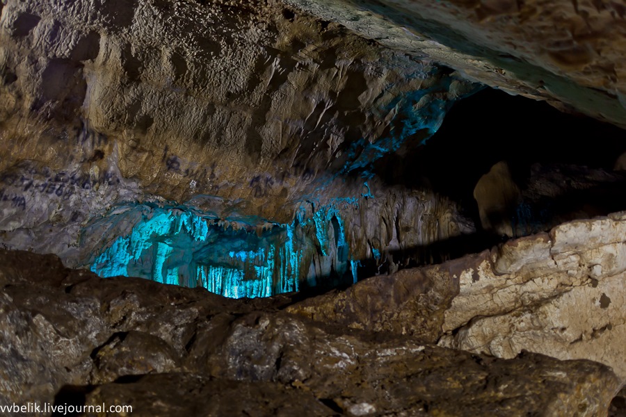 Уникальная живая пещера в абхазии.необычно, экстримально, красиво, незабыааемо пещера абрыскила расположена недалеко от селения остап, в 70 км от г. V Poiskah Zolotogo Runa 2014 Soobshestvo Drajver Puteshestvennik Na Drive2