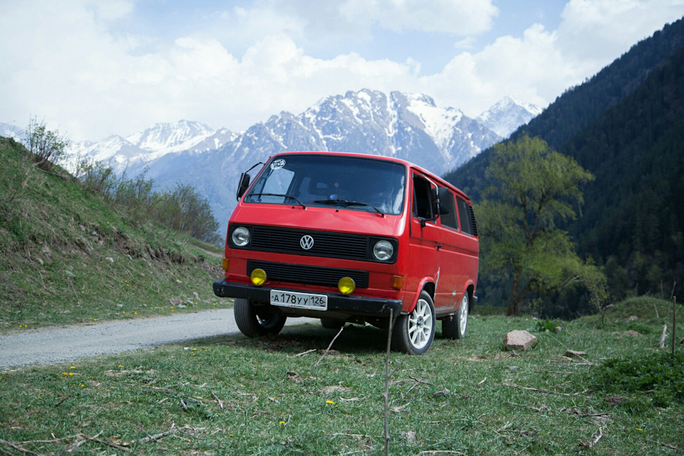 Приблизительная численность населения — 8 650 человек. Poezdka V Muhinskoe Ushele Teberda Kchr Volkswagen Transporter 1 6 L 1989 Goda Na Drive2