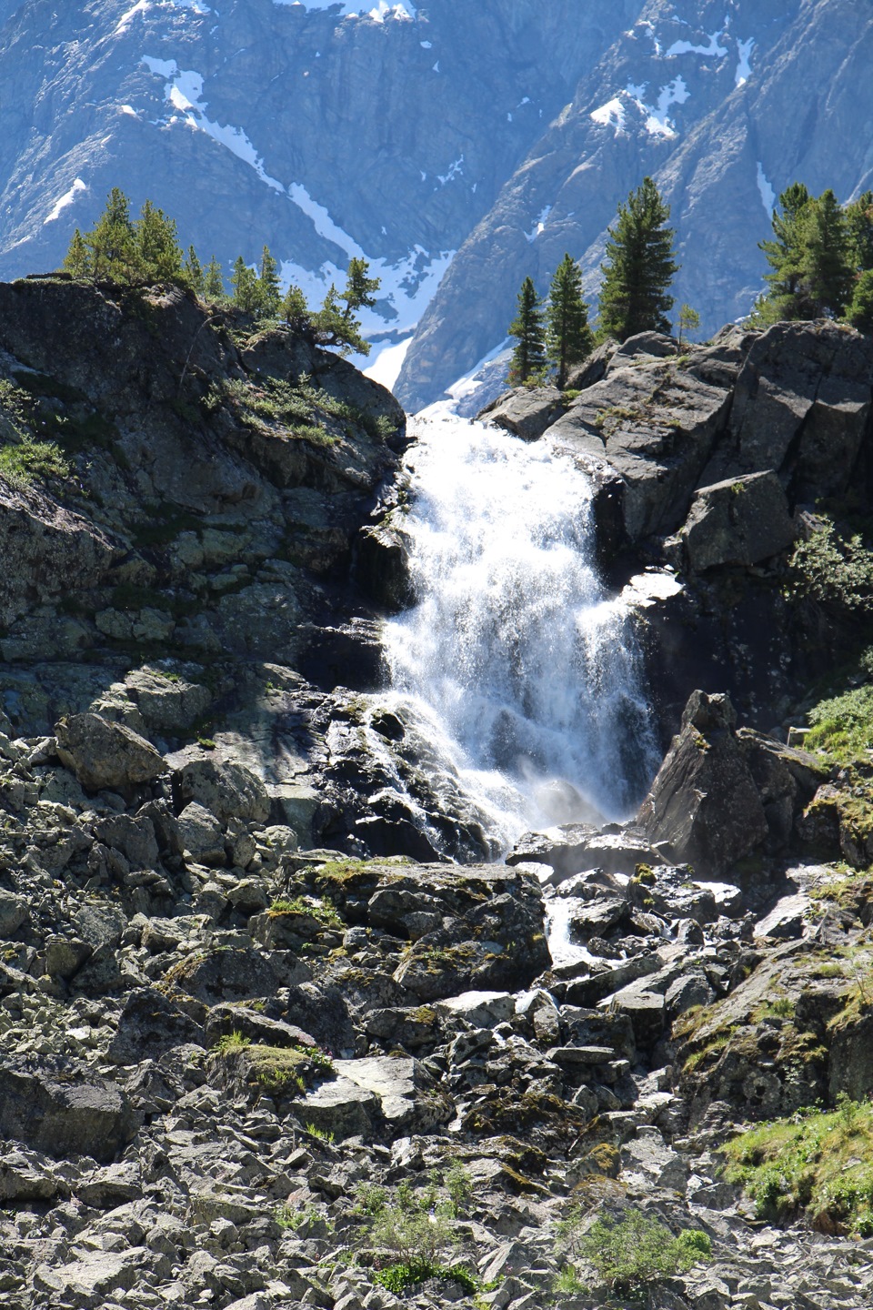 Находится в верховьях реки куйгук (правого притока реки мульта). Altaj Multinskie Ozera 17 20 Iyulya Chast Tretya Vodopad Kujguk I Odnoimennoe Ozero Honda Civic Hatchback 1 5 L 2001 Goda Na Drive2