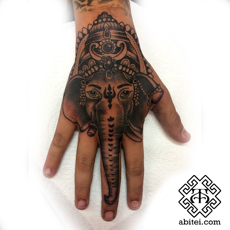 Tattoo Gallery - Augustin Abitei's Hipnotattoo 800_x_800_jpg