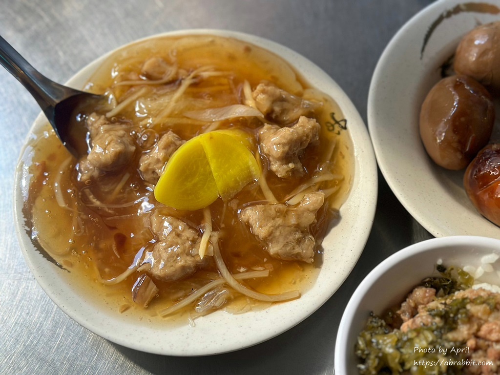 台中正老牌香菇肉羹复兴店-台中老字号的肉羹