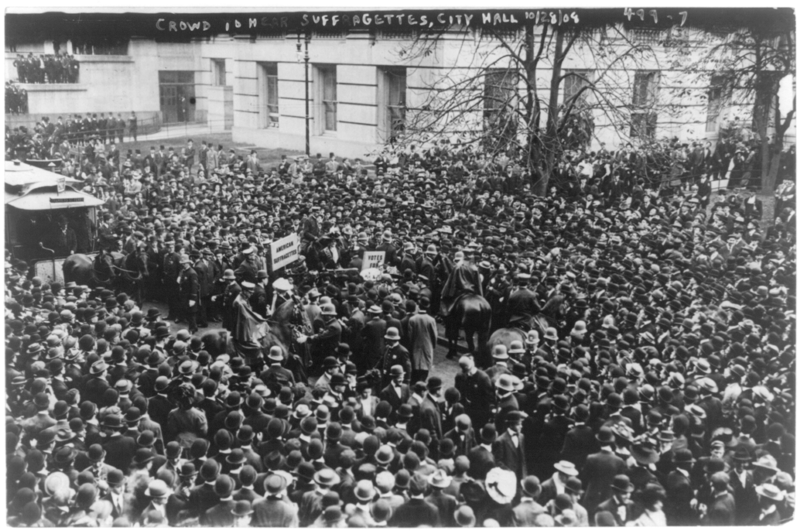The Crowd: A Study of the Popular Mind – Gustave Le Bon