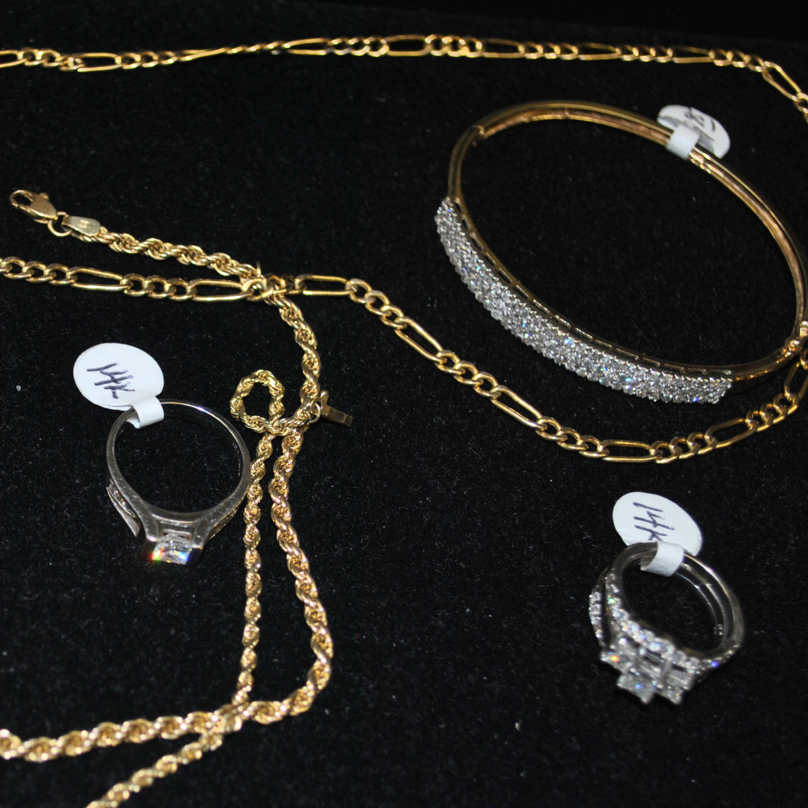 Jewelry Action Pawn