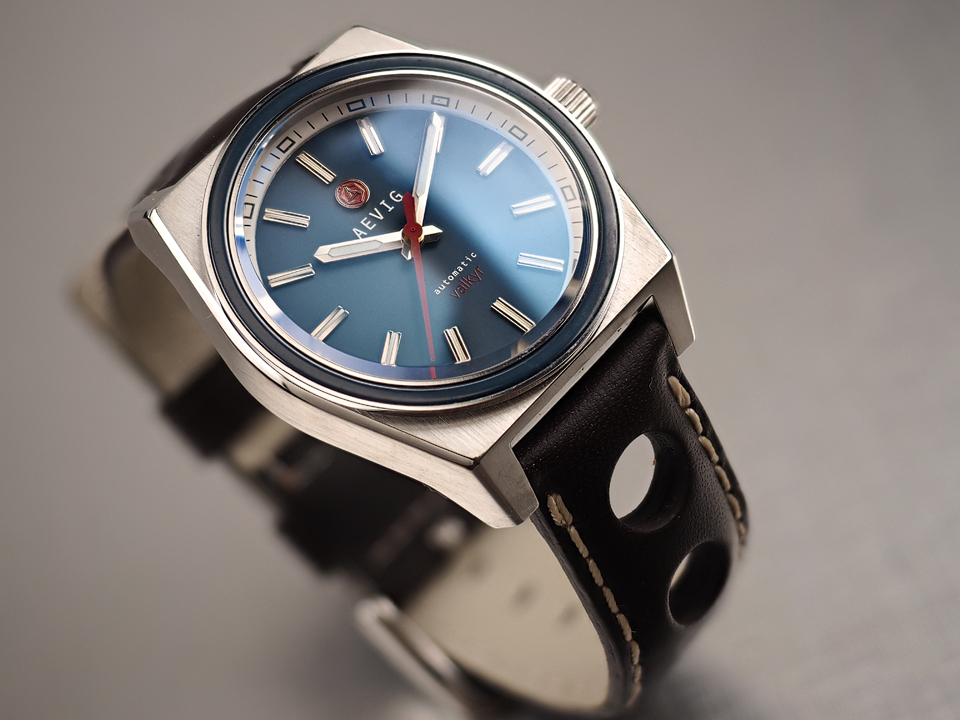 Neoretro Blue-1