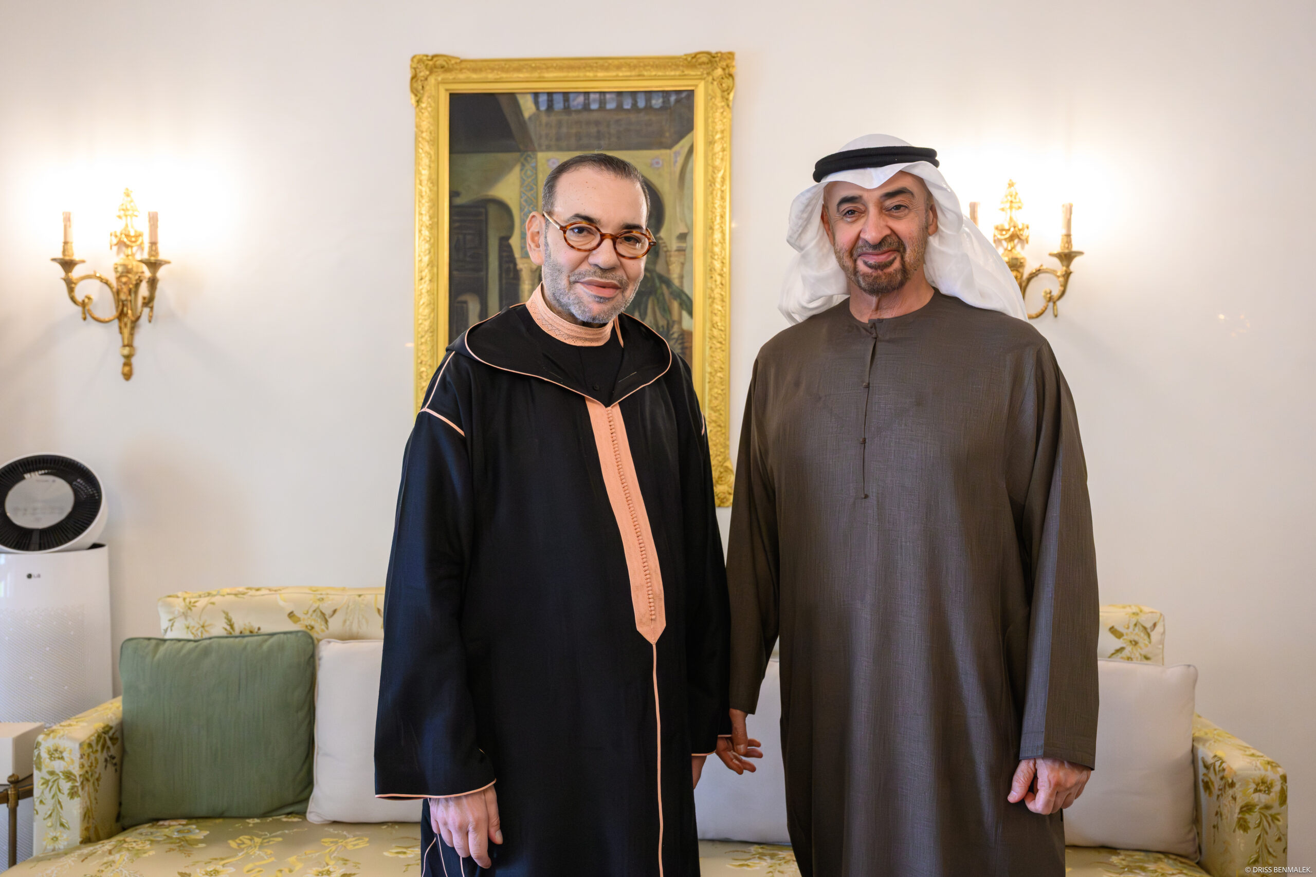 لقاء أخوي بالرباط يجمع الملك محمد السادس ورئيس دولة الإمارات