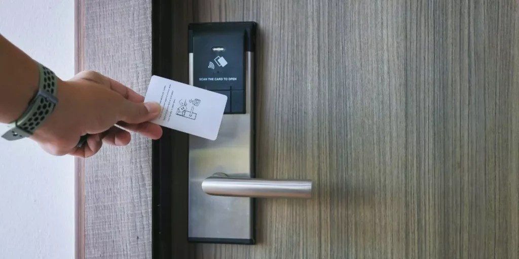 Are Subscription-Based Smart Security Services Necessary? Are Subscription-Based Smart Security Services Necessary?