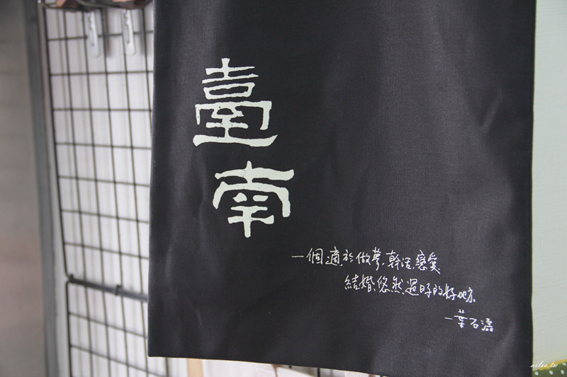 台南中西區│散步逛台南買伴手禮，加碼兩日遊景點推薦