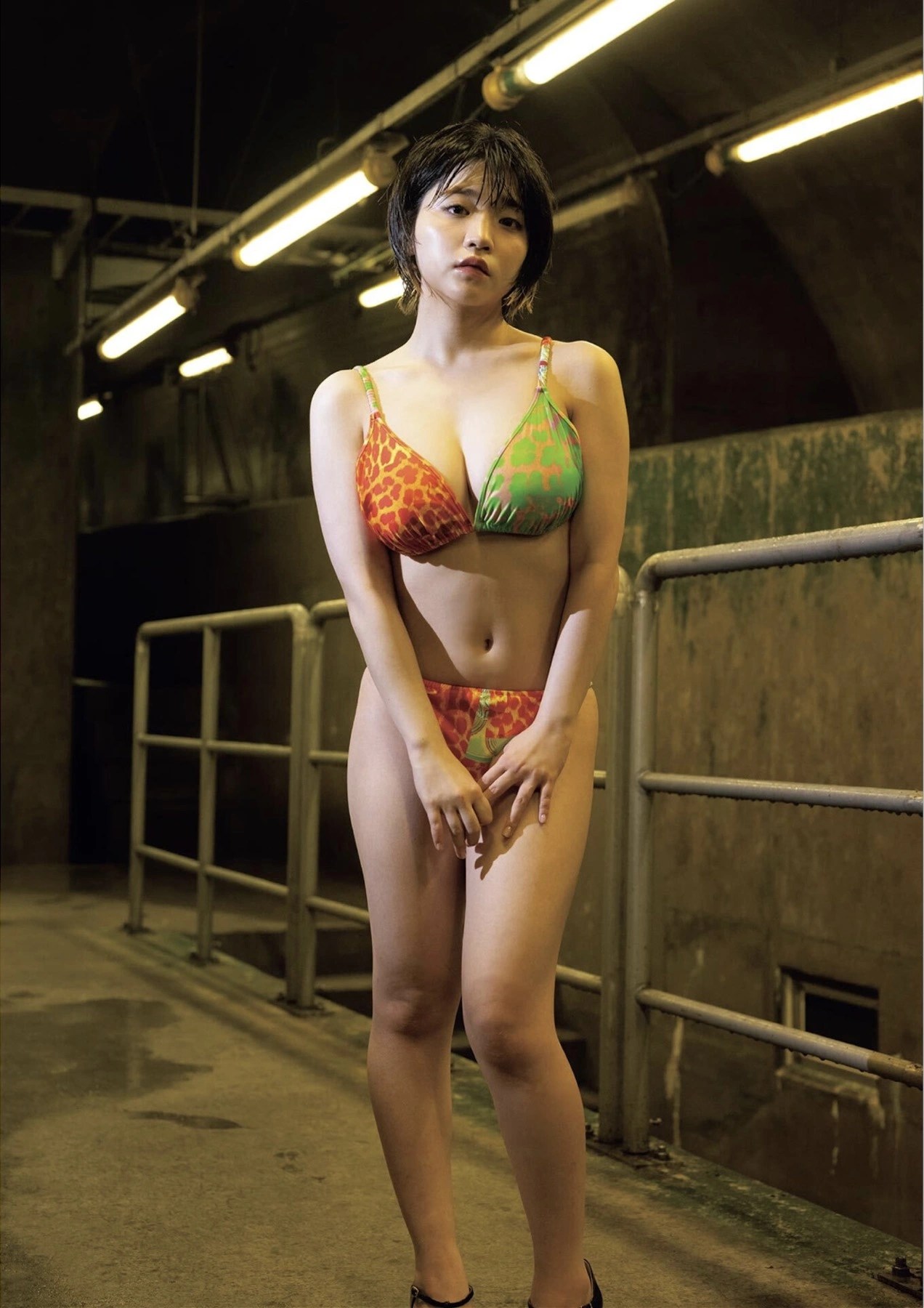 根本凪B.L.T.写真集Monster Round 3深度解析