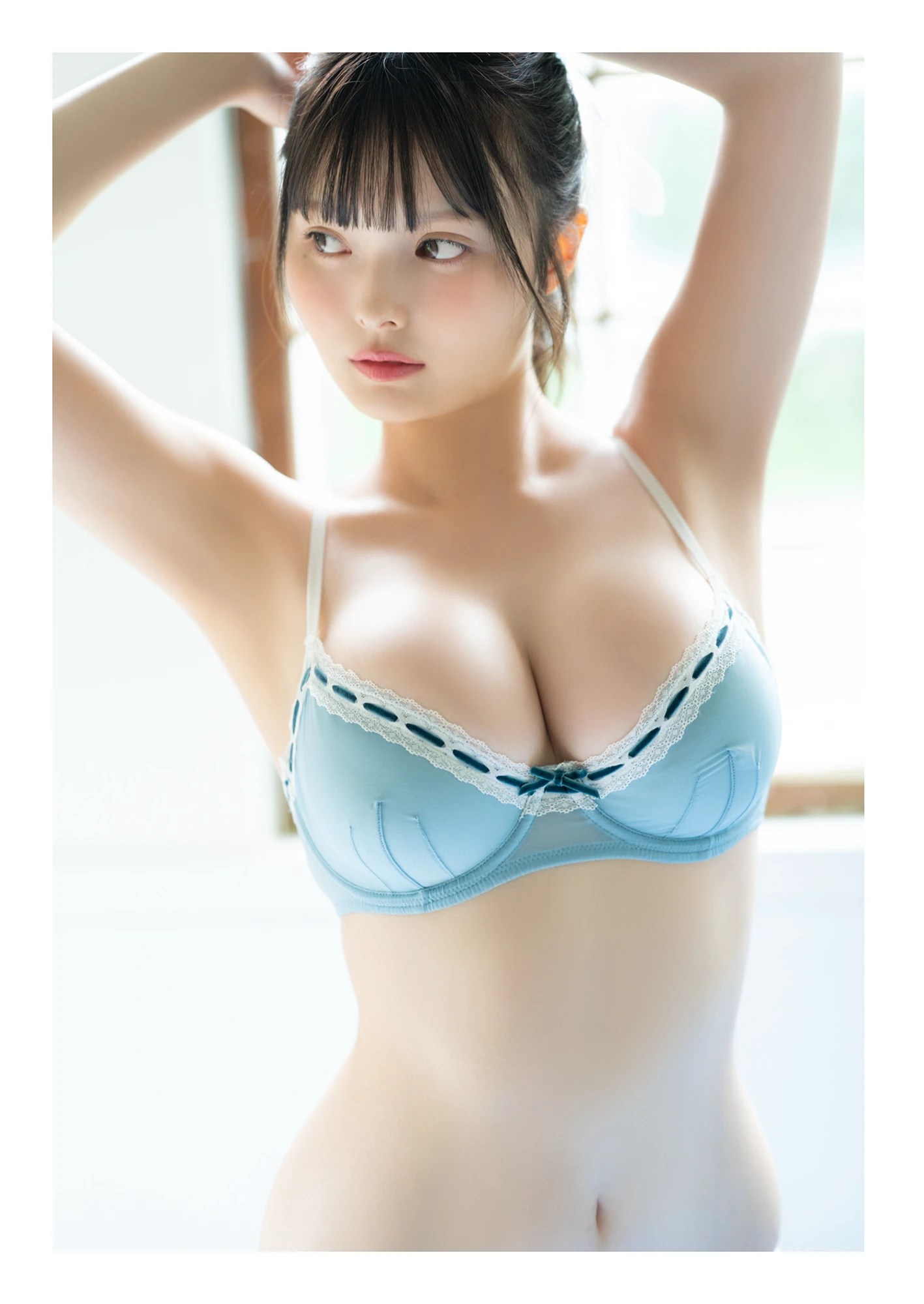Suzura すずら亮相《Young Jump》2025年46号