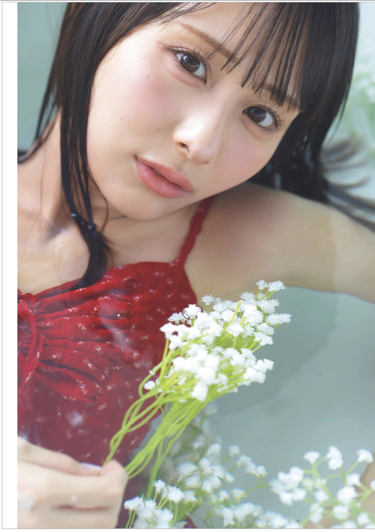 尾木波菜《周刊Playboy》2025年42-43号写真特辑