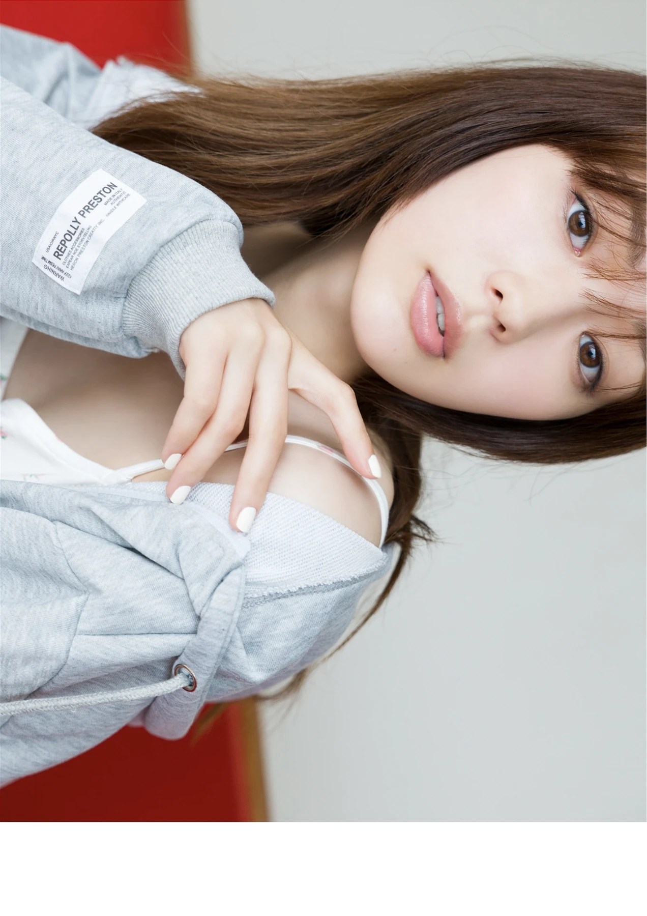 中村里帆数字写真集精选：YJ Photobook『Attention, please』专业推荐