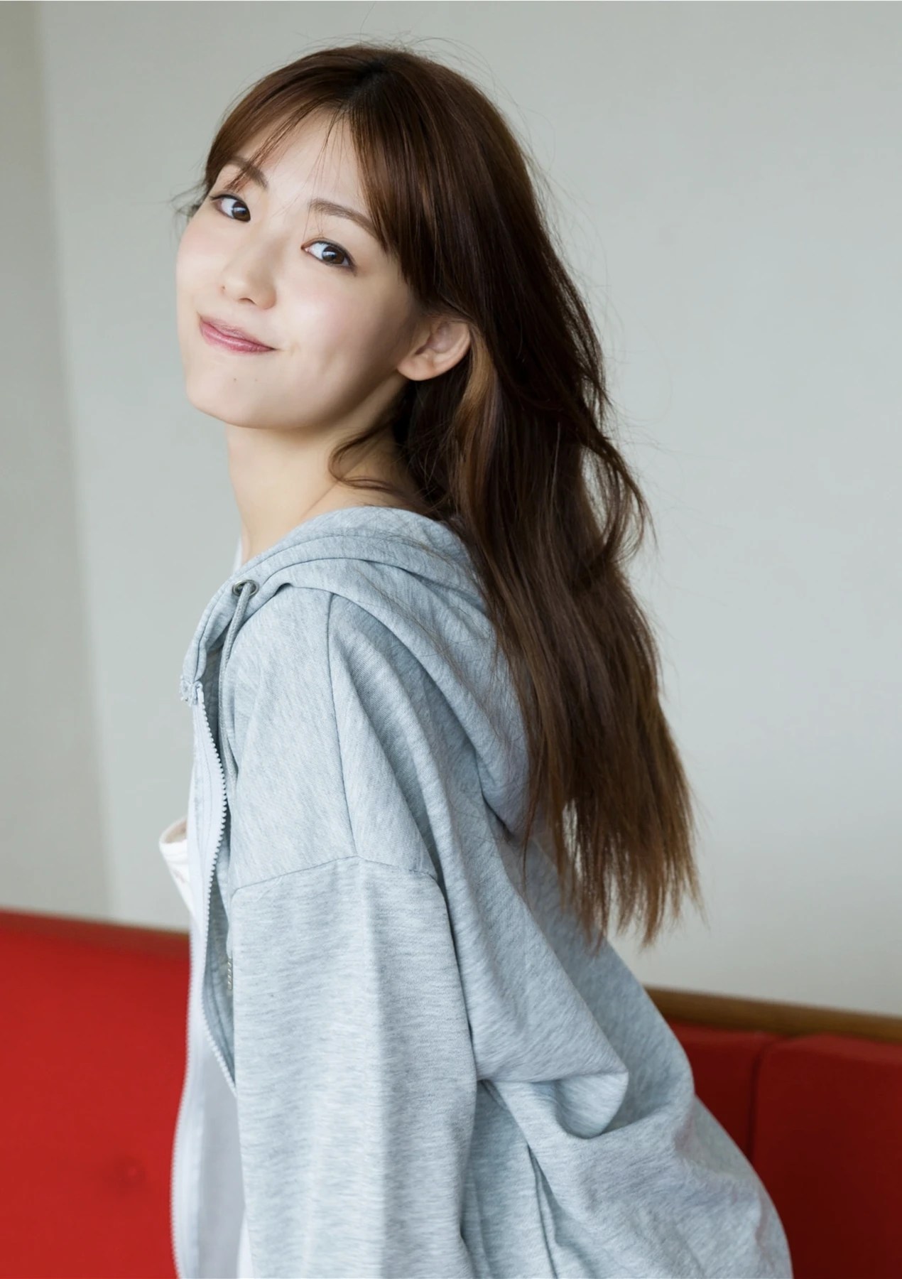 中村里帆数字写真集精选：YJ Photobook『Attention, please』专业推荐