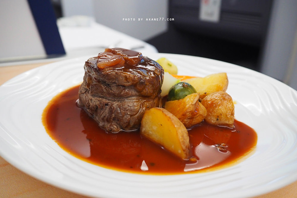 心得分享⎮ANA 全日空航空：東京羽田(HND)-加拿大溫哥華(YVR) – 商務艙飛機餐