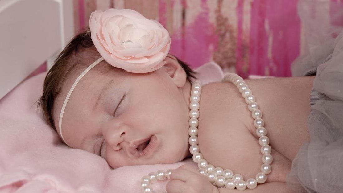 100 Nama Bayi Perempuan dari Bahasa Sansekerta Unik dan Enggak Pasaran